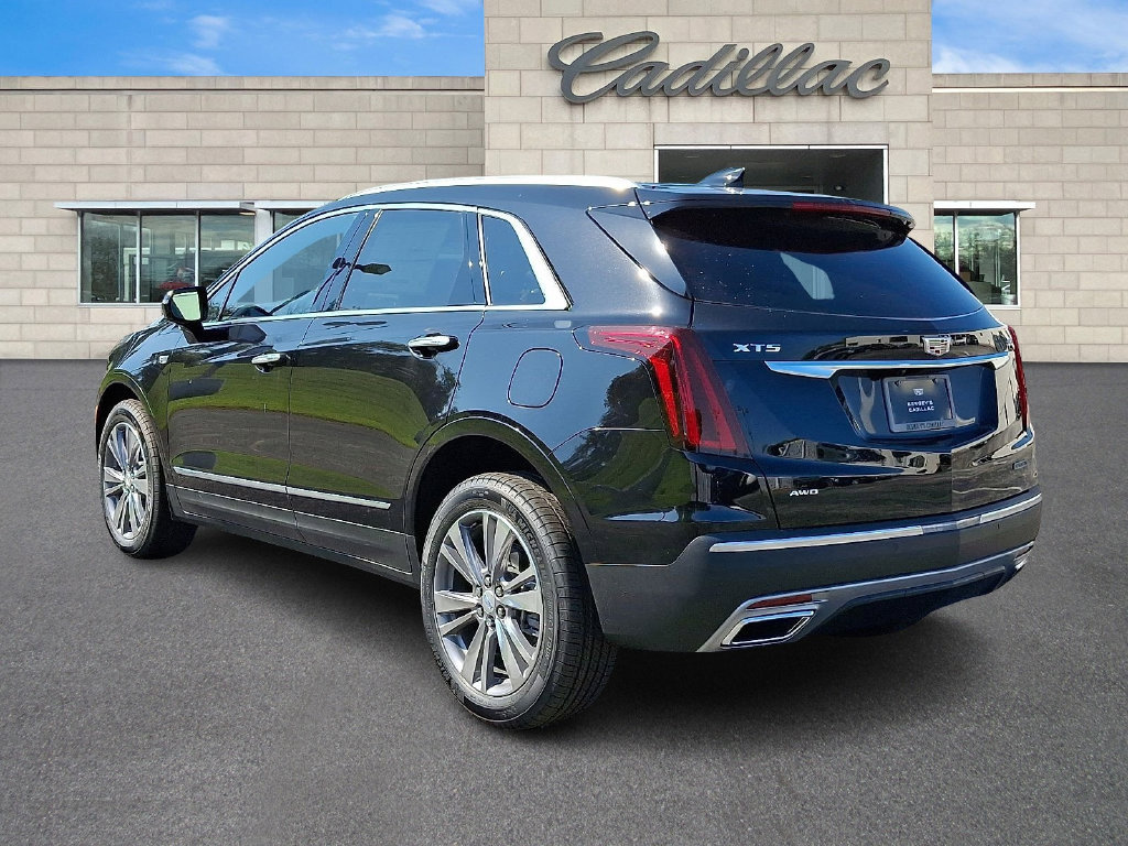 New 2025 Cadillac XT5 Premium Luxury AWD/4WD image 4