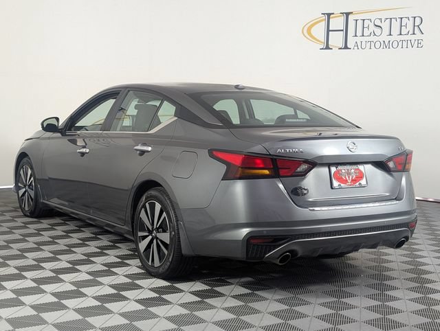 Used 2021 Nissan Altima 2.5 SV w/ SV Premium Package FWD image 5