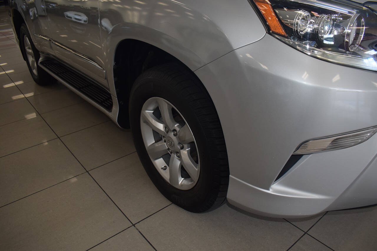 Used 2014 Lexus GX 460 AWD/4WD image 10