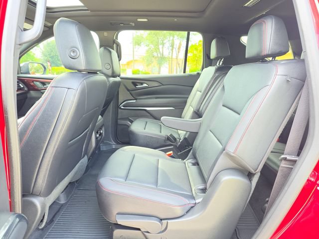 Certified 2026 Chevrolet Traverse Z71 w/ Driver Confidence Package AWD/4WD image 9