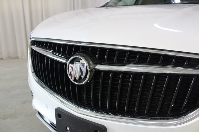 Used 2021 Buick Enclave Premium w/ Sun and Sites Package FWD image 35
