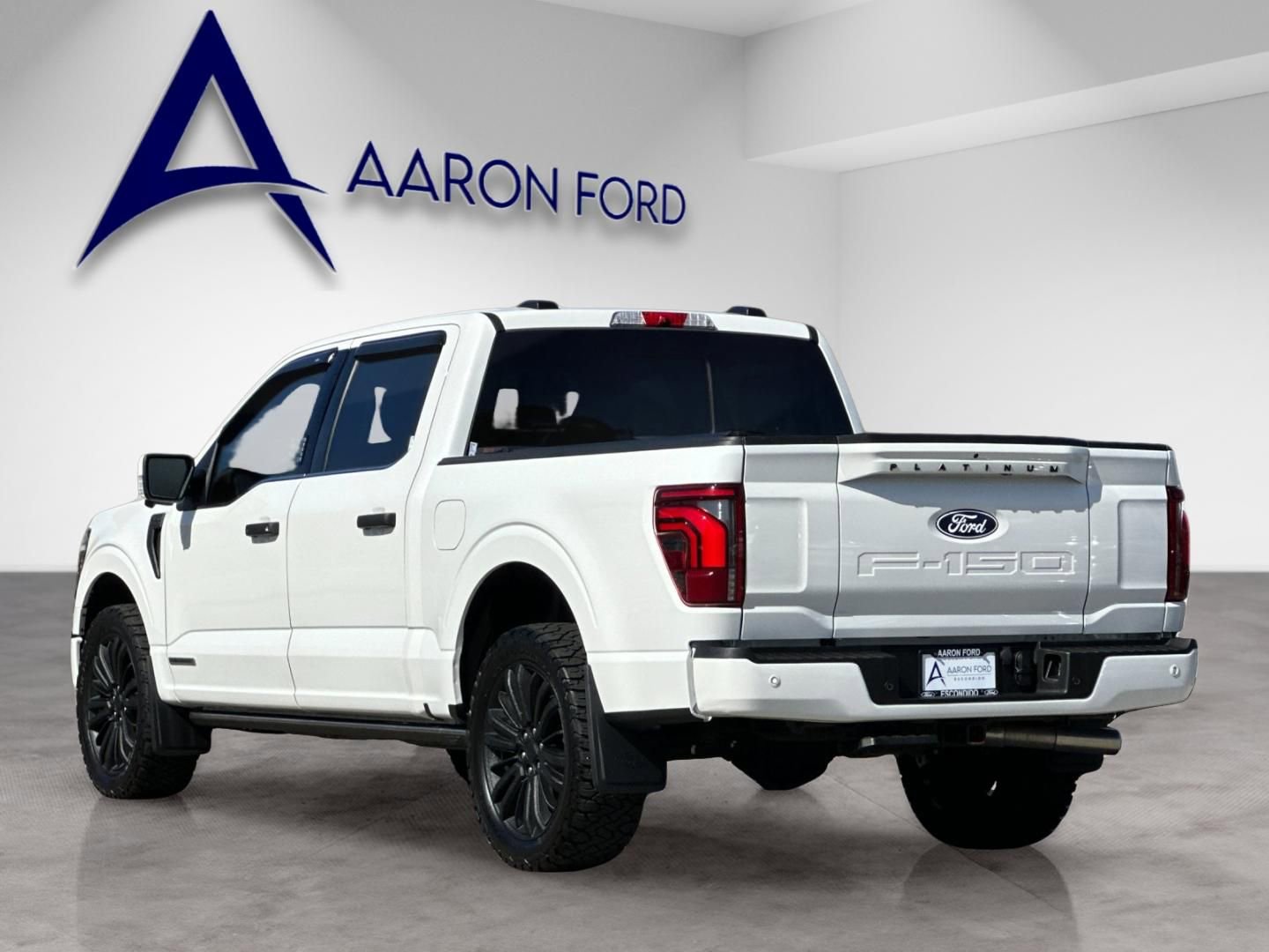 Used 2024 Ford F150 Platinum w/ Equipment Group 703A Plus AWD/4WD image 4