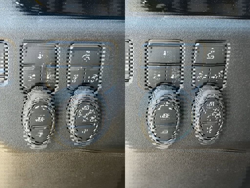 New 2026 Chevrolet Silverado 3500 LT w/ Convenience Package image 24