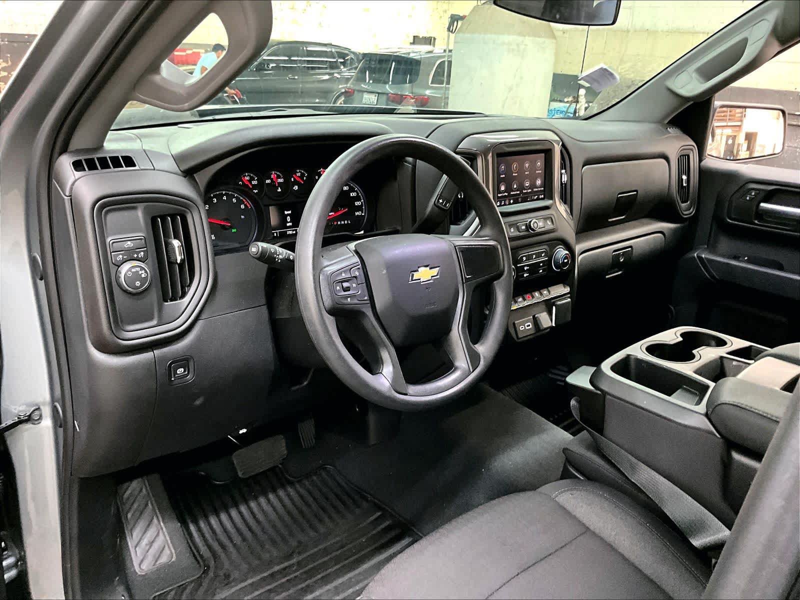 Used 2026 Chevrolet Silverado 1500 Custom RWD image 16