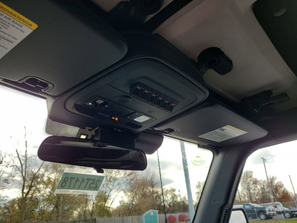 New 2025 Ford Bronco Badlands w/ Sasquatch Package image 30