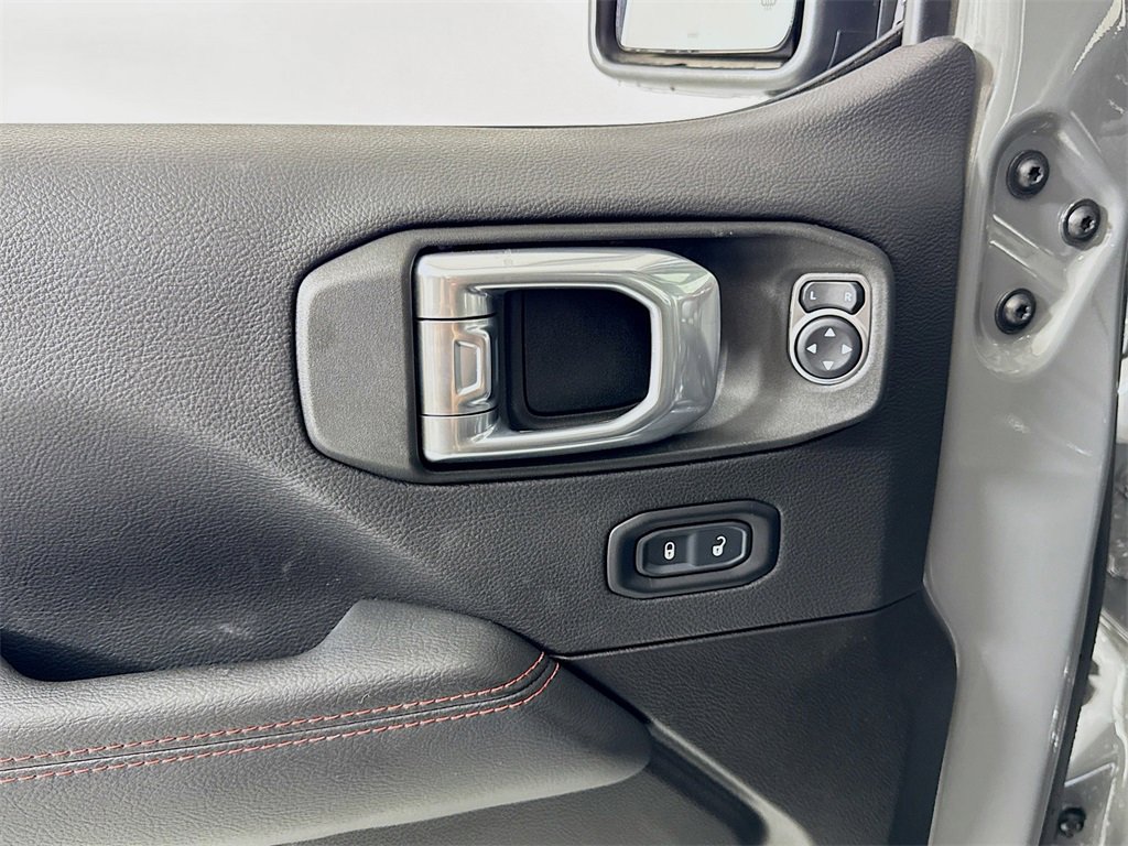 Used 2022 Jeep Wrangler Unlimited Rubicon w/ LED Lighting Group image 23