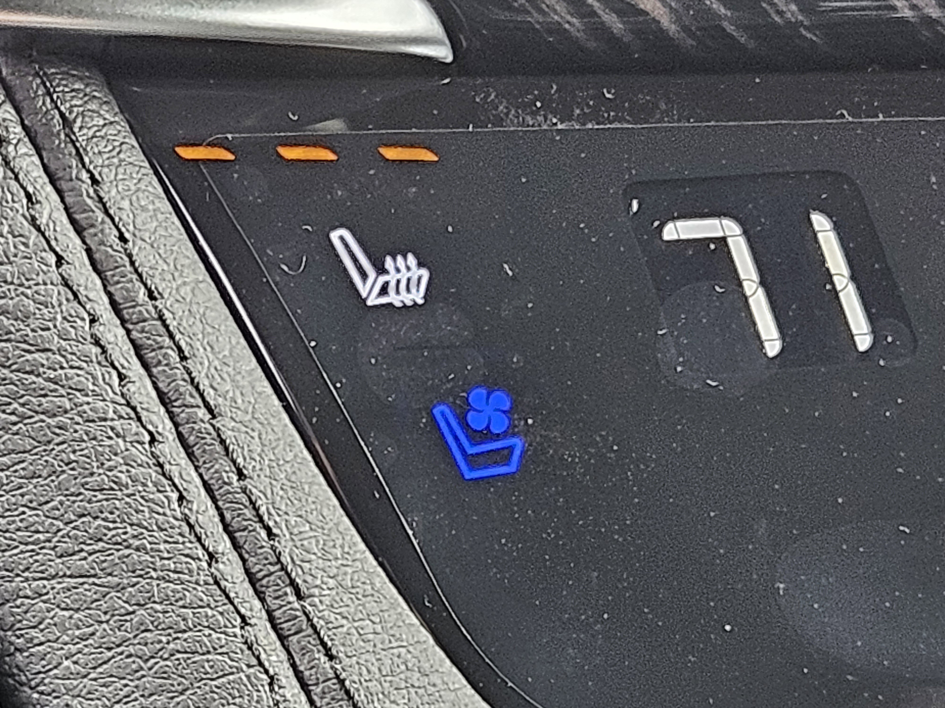 New 2025 Cadillac XT6 Premium Luxury w/ Technology Package FWD image 30