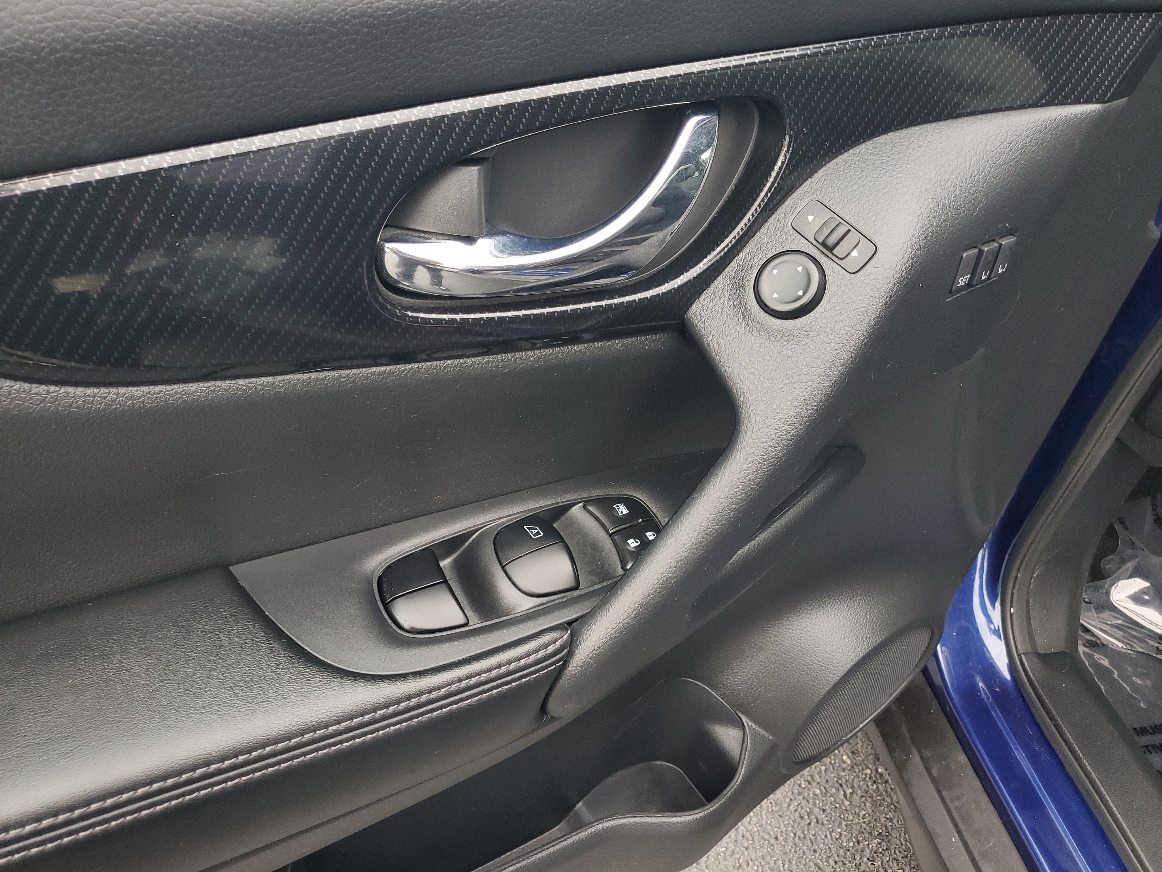 Used 2020 Nissan Rogue SL AWD/4WD image 21