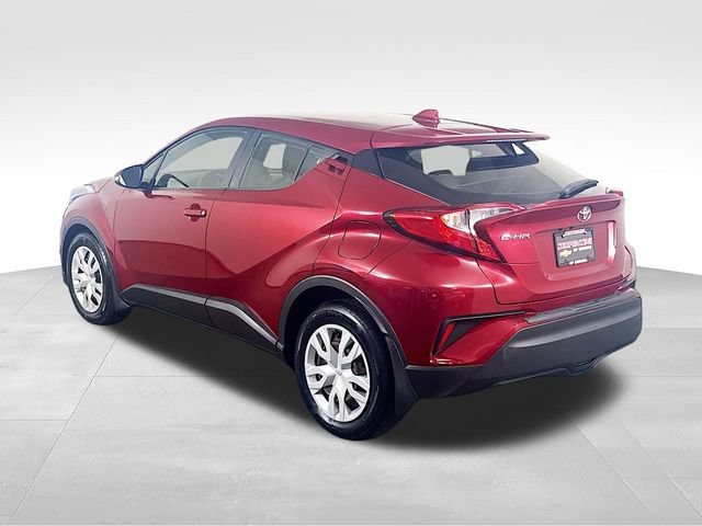Used 2019 Toyota C-HR LE FWD image 9