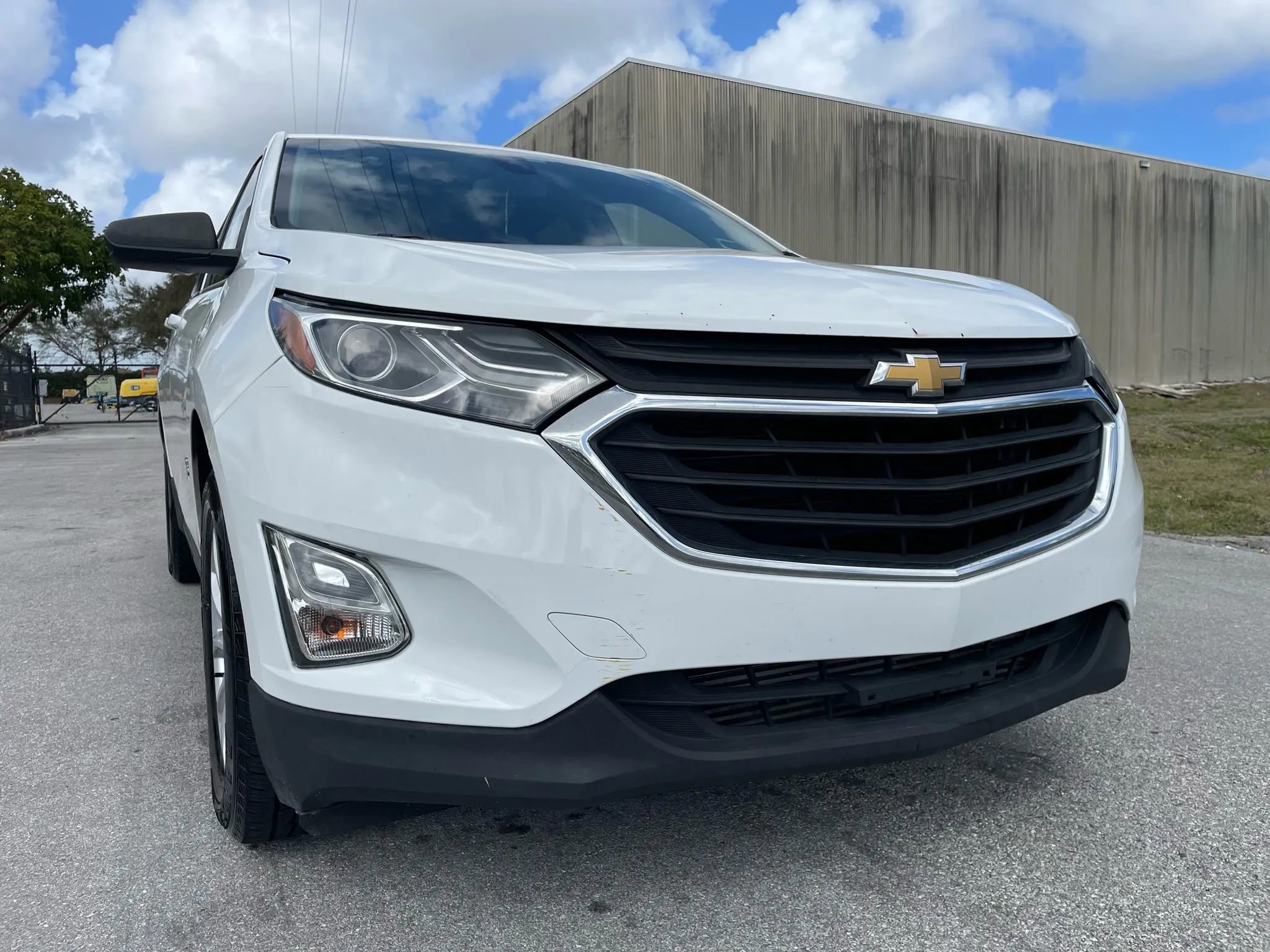Used 2021 Chevrolet Equinox LS w/ LS Convenience Package FWD image 12
