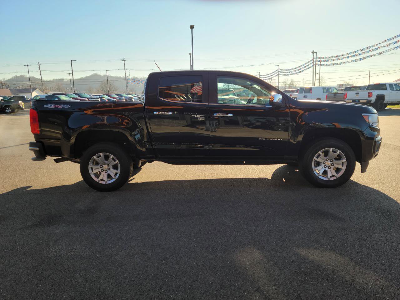 Used 2022 Chevrolet Colorado LT w/ Luxury Package AWD/4WD image 20