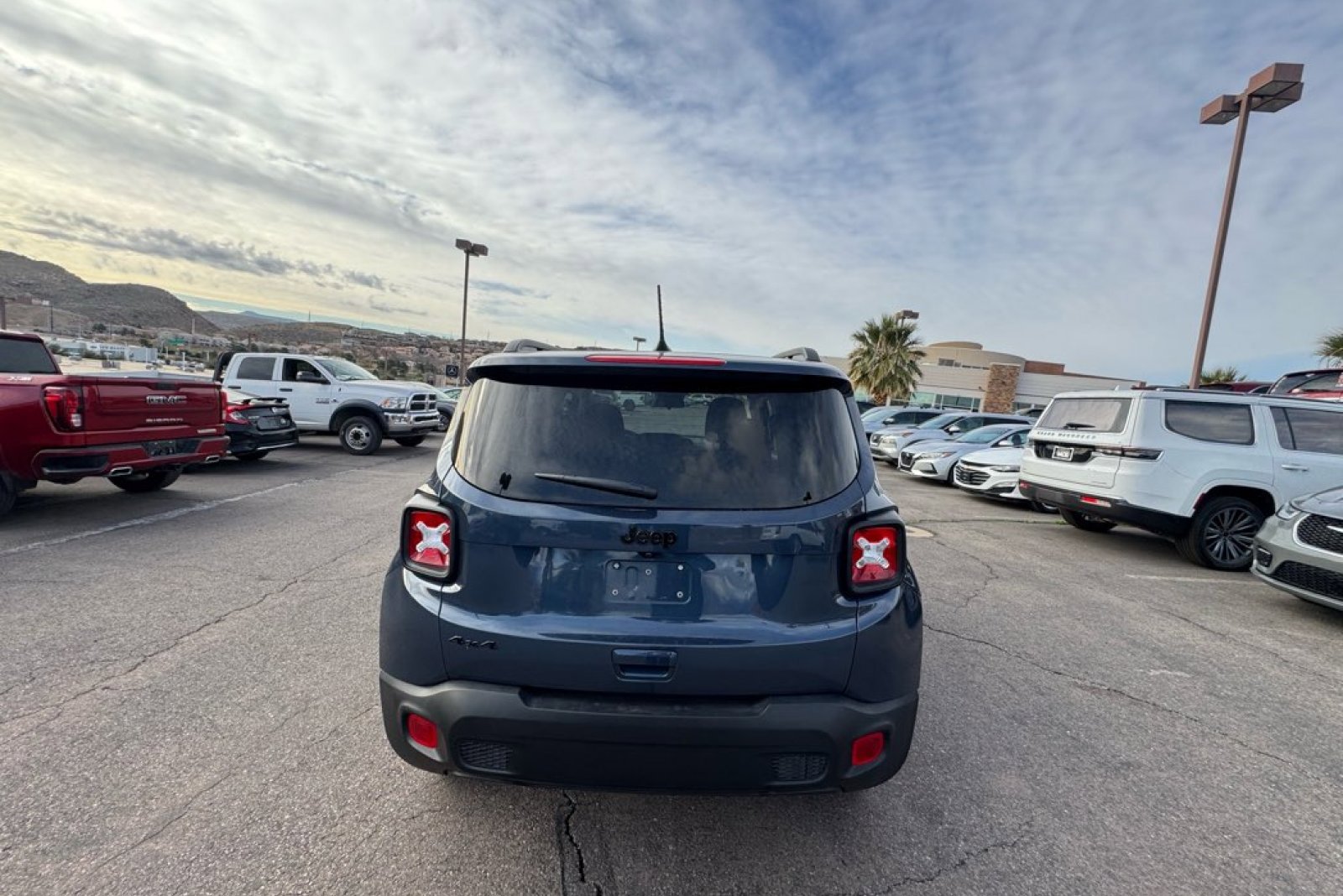 Certified 2023 Jeep Renegade Latitude image 4