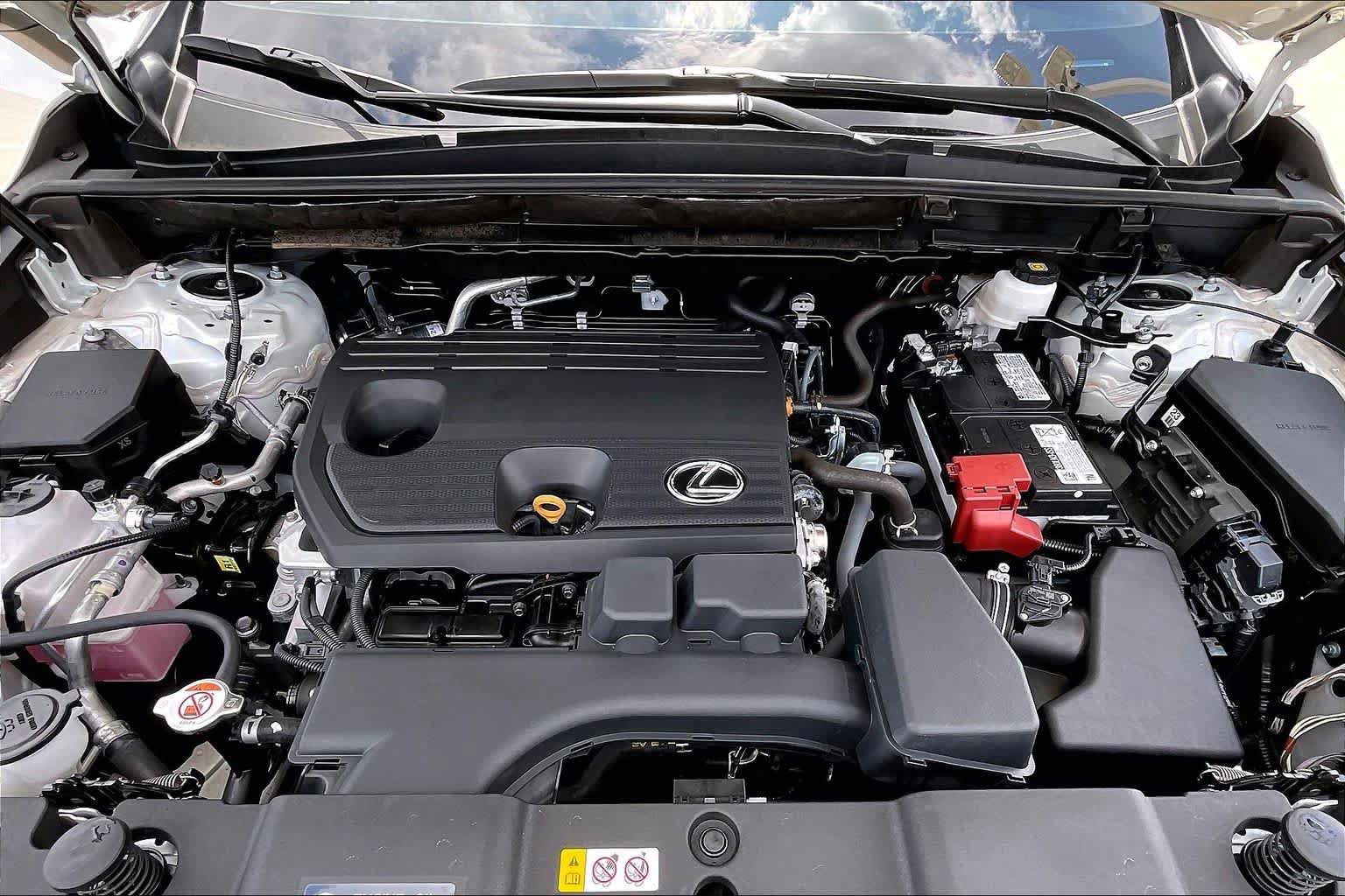 Used 2025 Lexus NX 250 FWD w/ Accessory Package (2T) image 29