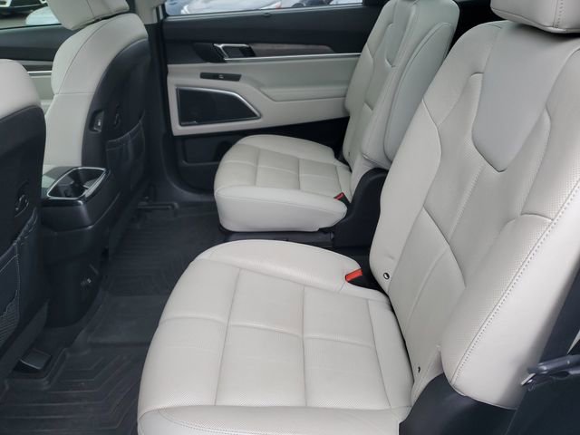 Used 2022 Kia Telluride SX image 16