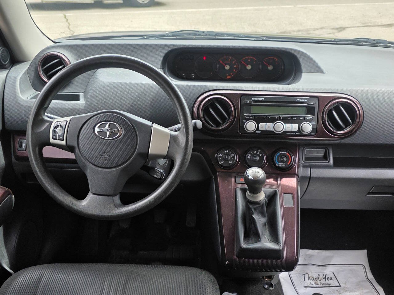 Used 2008 Scion xB FWD image 10