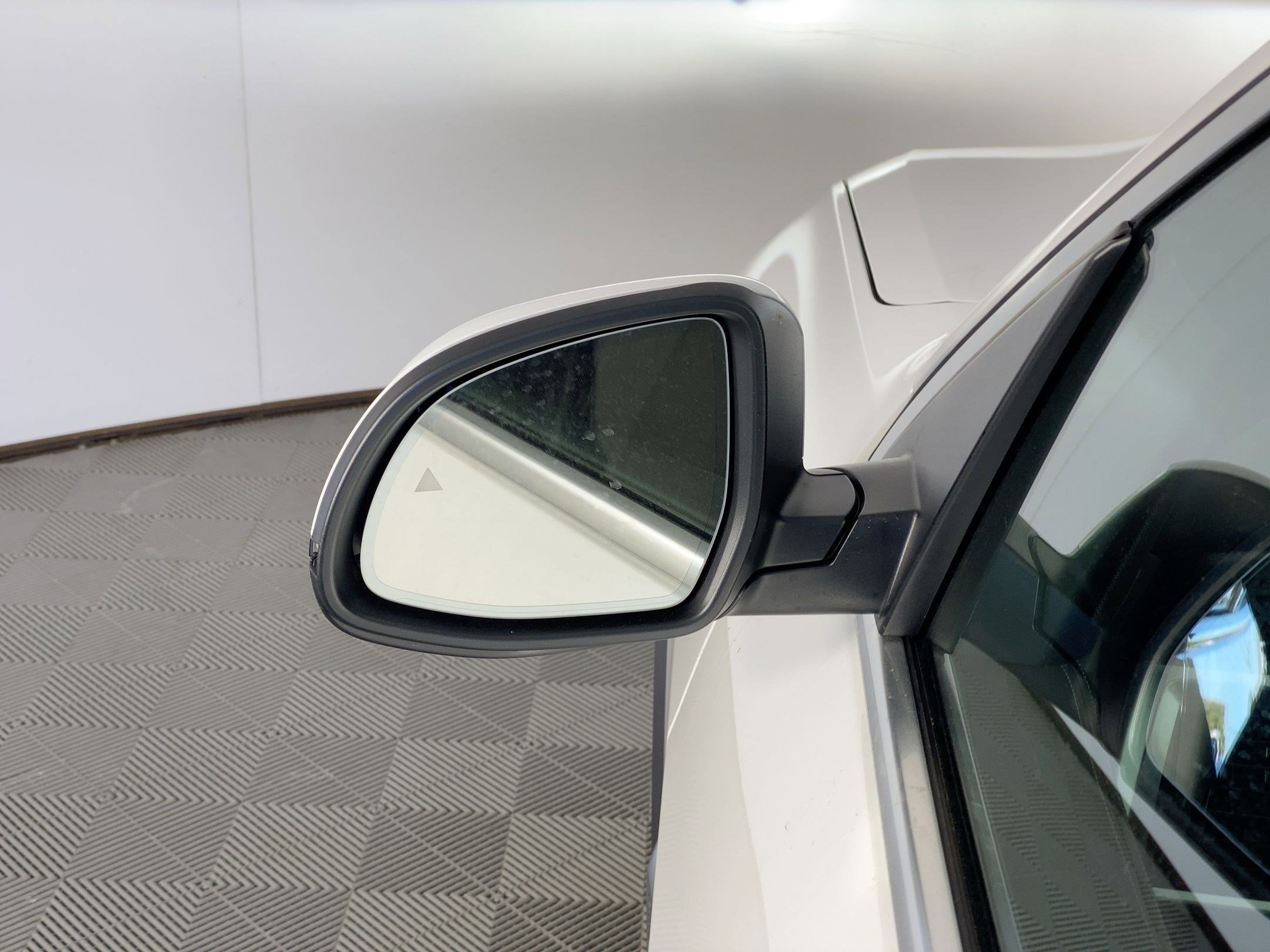 Used 2026 BMW X5 sDrive40i image 19