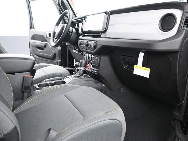 Used 2024 Jeep Gladiator Sport image 22