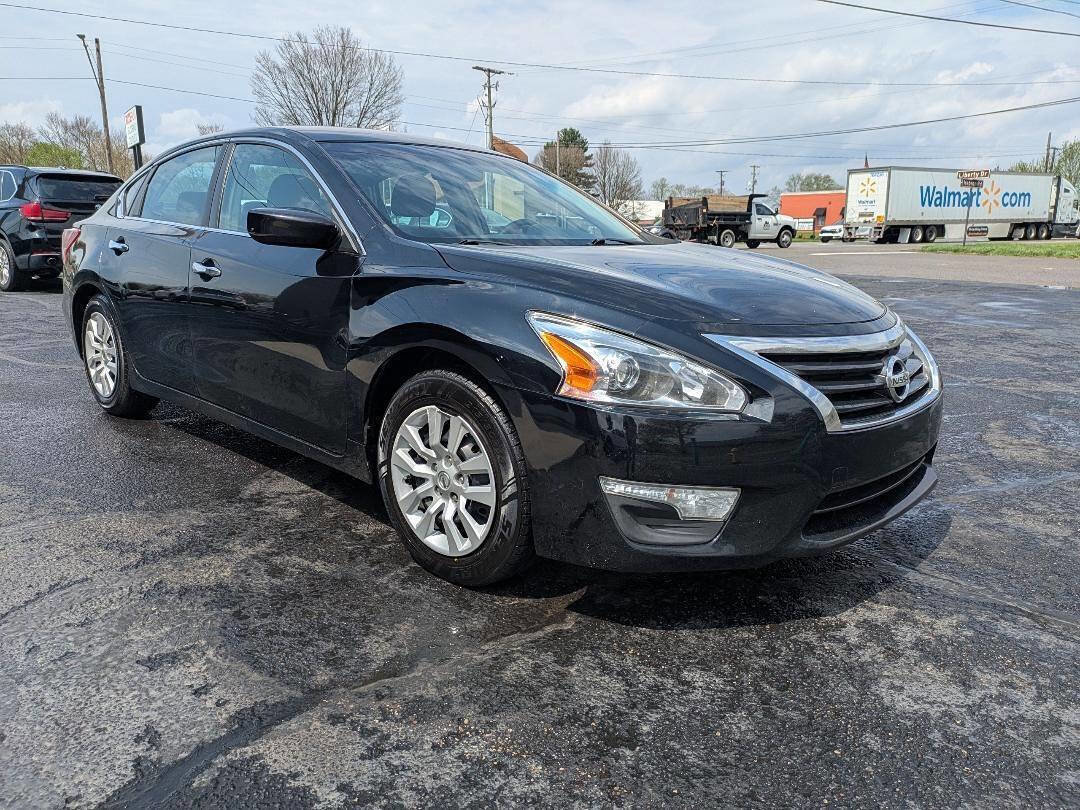 Used 2013 Nissan Altima 2.5 S FWD image 5