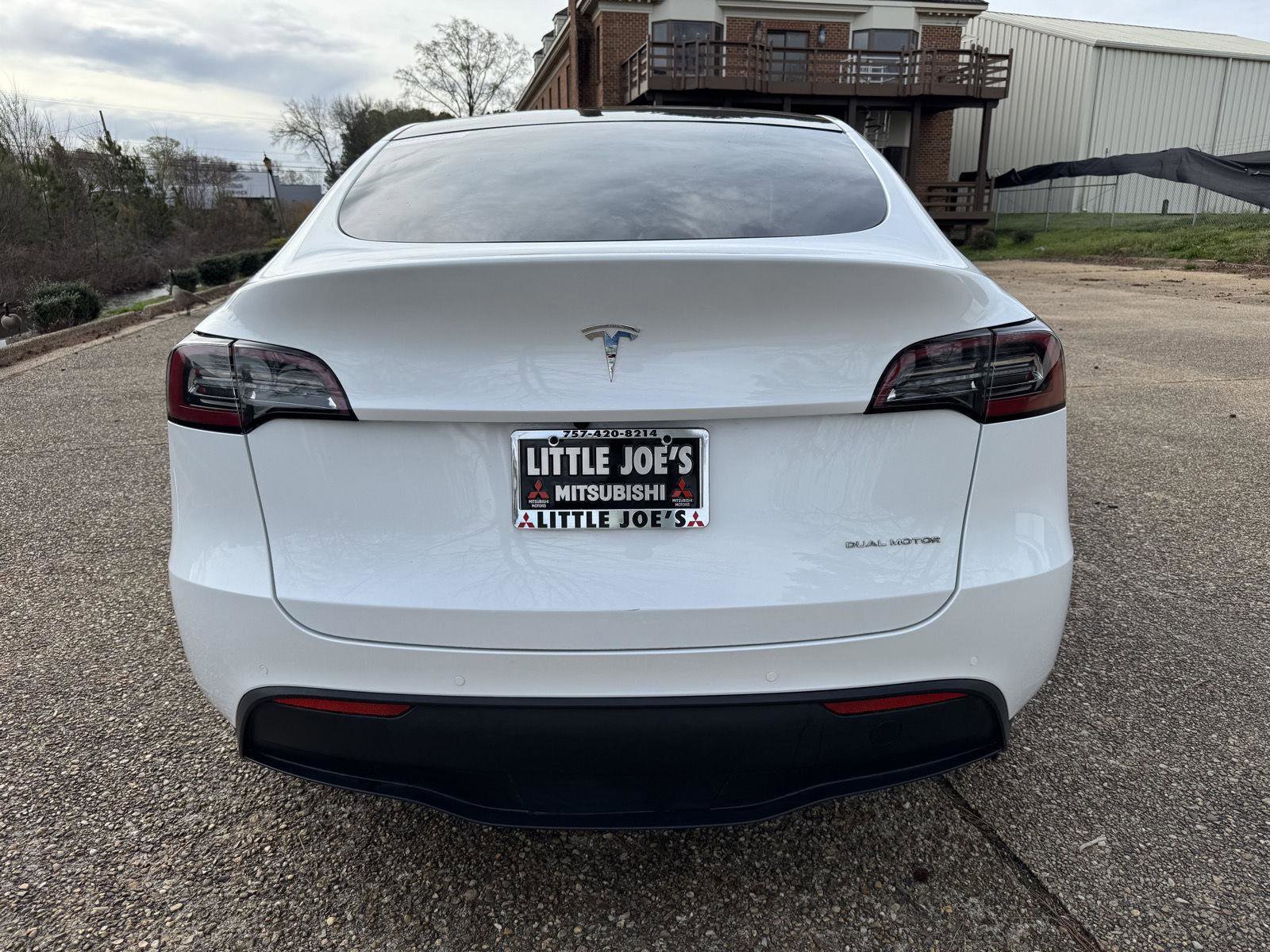 Used 2020 Tesla Model Y Long Range image 6