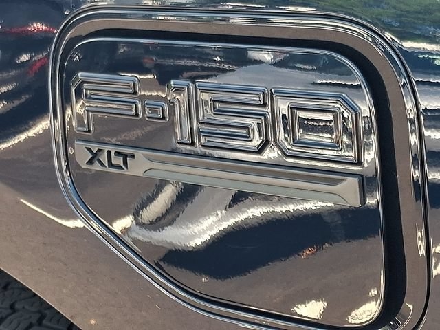 Used 2023 Ford F150 Lightning XLT AWD/4WD image 30
