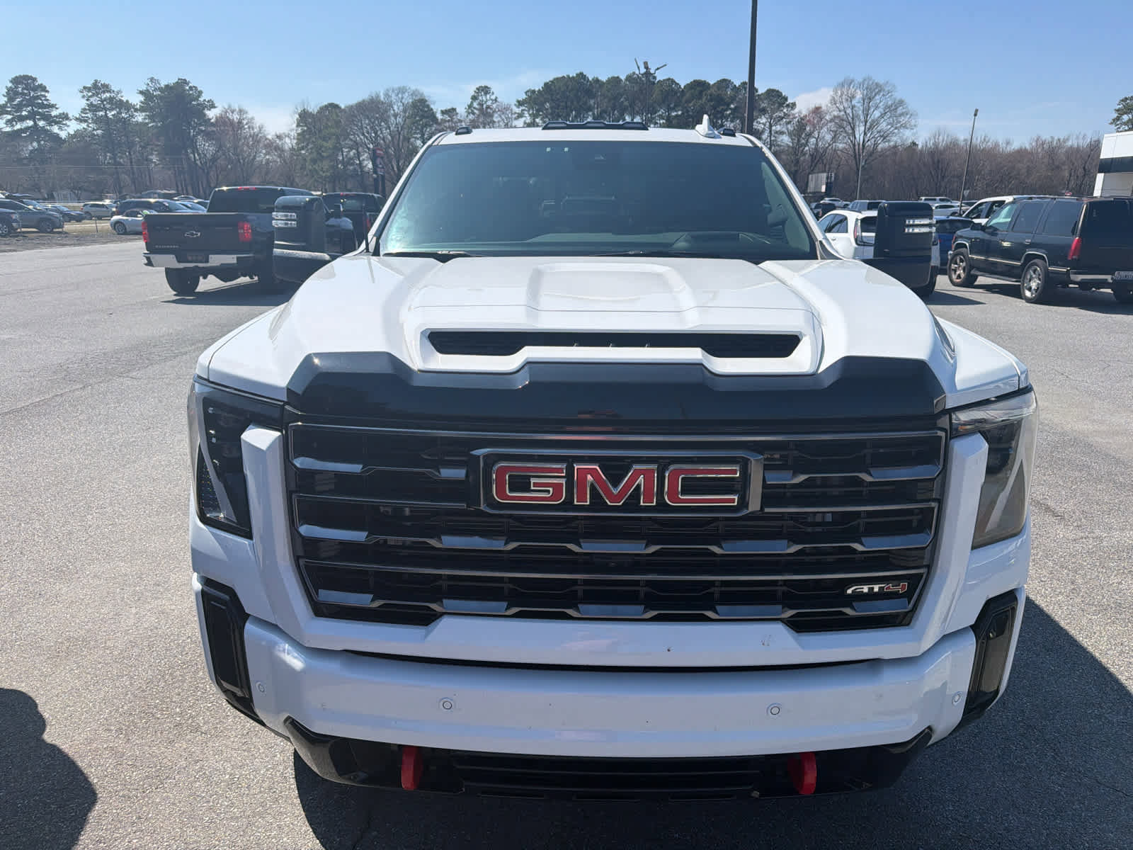 Used 2025 GMC Sierra 2500 AT4 w/ AT4 Premium Plus Package image 7