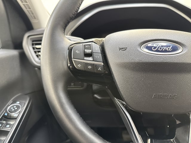 Used 2025 Ford Escape SE FWD image 17