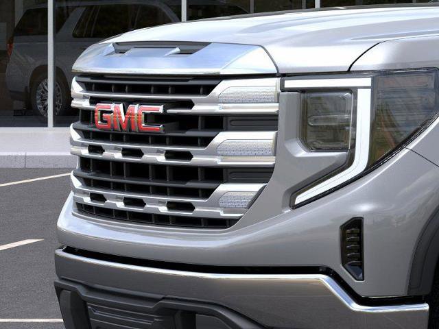 New 2026 GMC Sierra 1500 SLE image 13