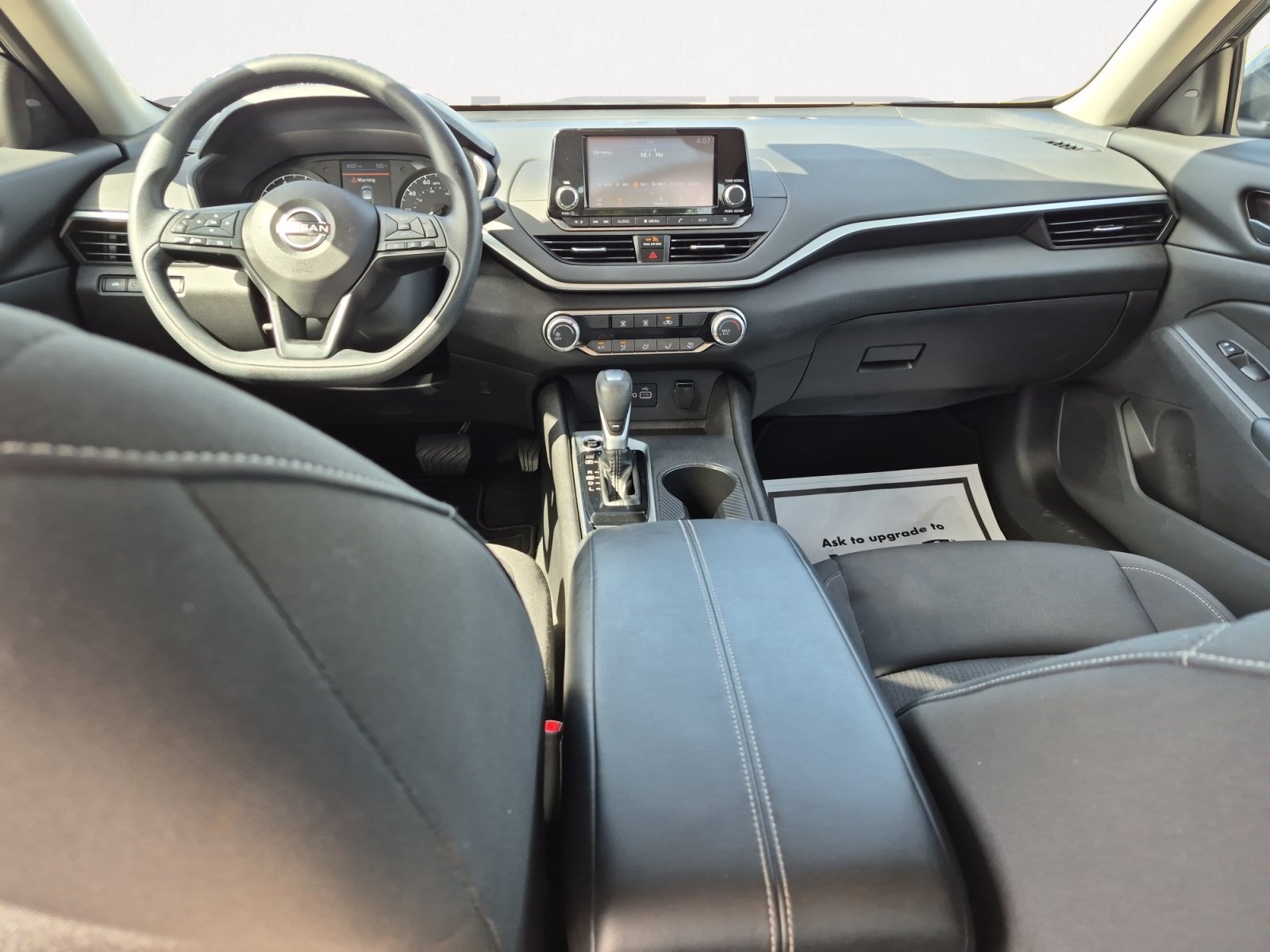 Used 2023 Nissan Altima 2.5 S FWD image 3