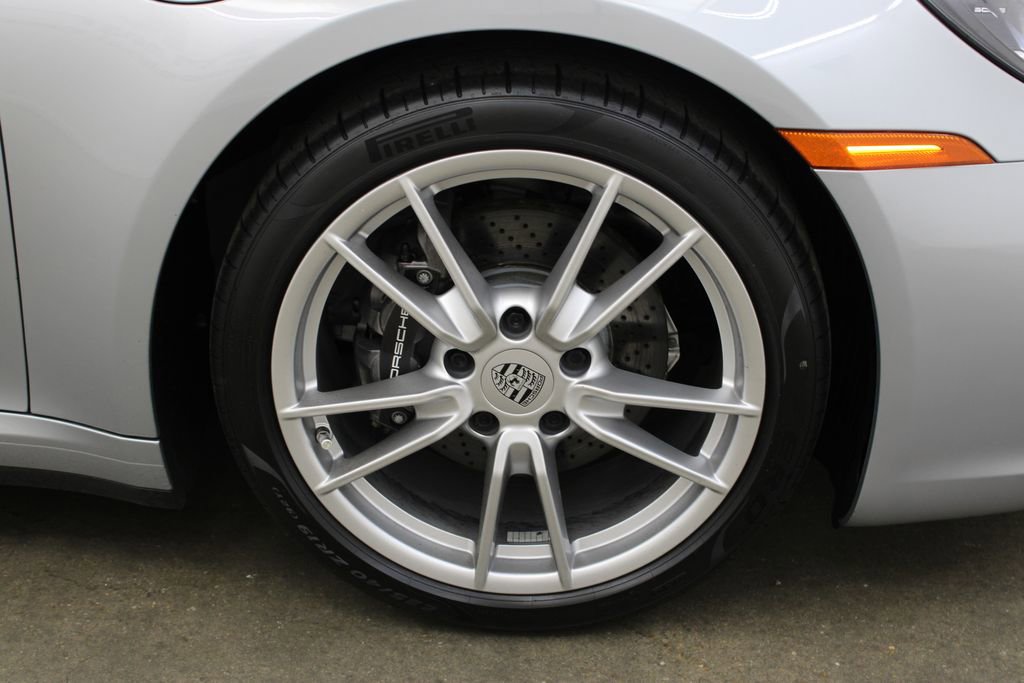 Certified 2022 Porsche 911 Carrera image 15