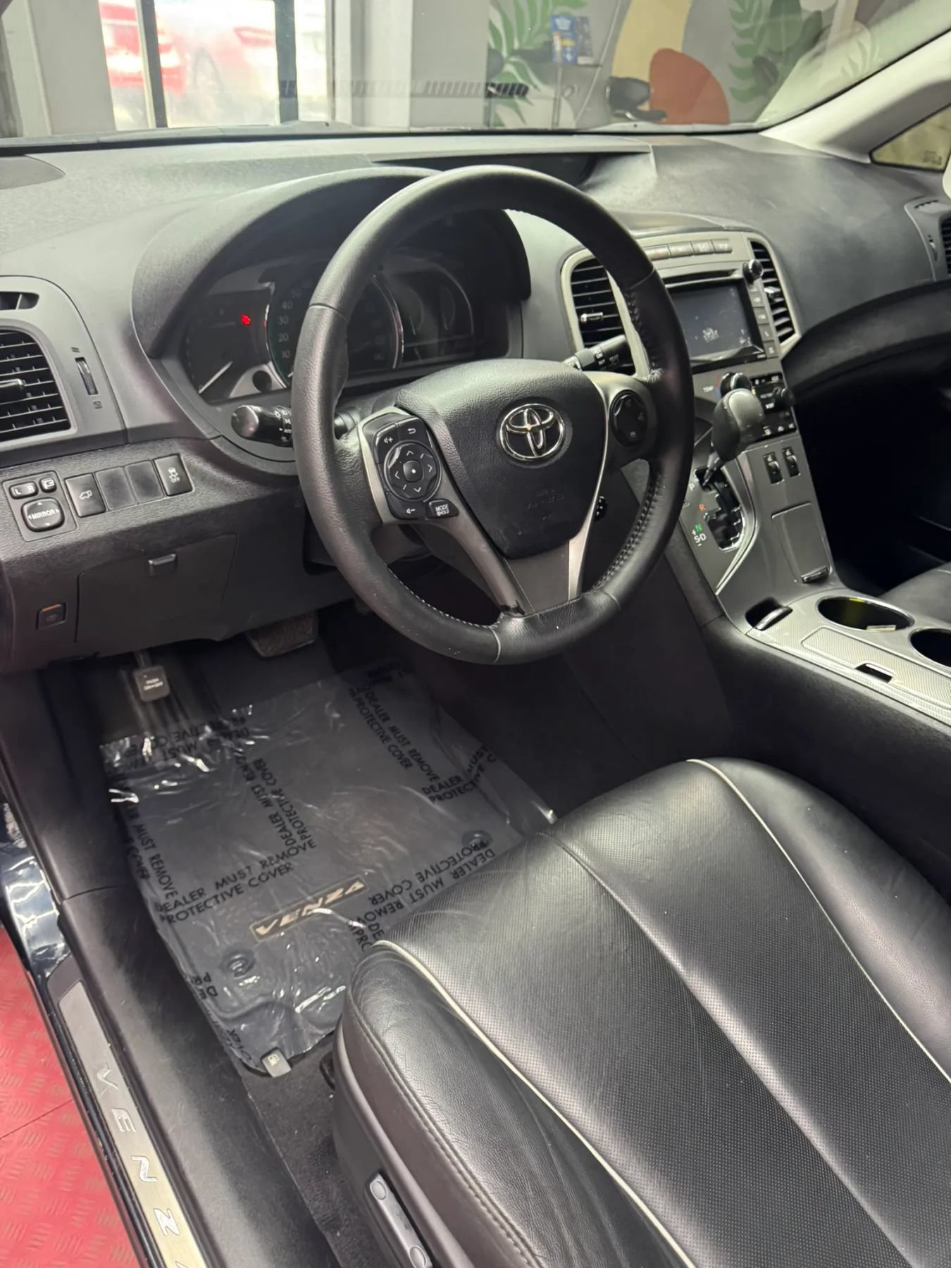 Used 2015 Toyota Venza XLE FWD image 14