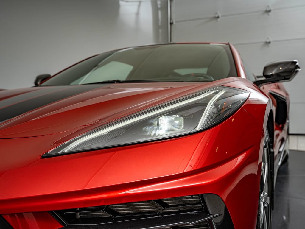 Used 2021 Chevrolet Corvette Stingray Premium Cpe w/ Z51 Performance Package RWD image 13