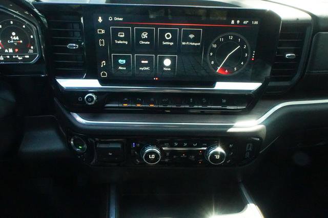 Used 2025 GMC Sierra 1500 SLT w/ SLT Premium Plus Package image 21