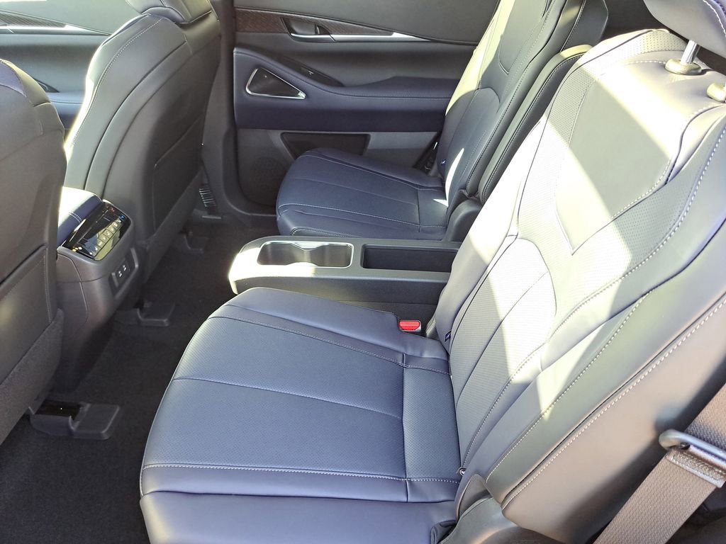 Certified 2026 INFINITI QX60 Sport w/ Dark Cargo Package image 13