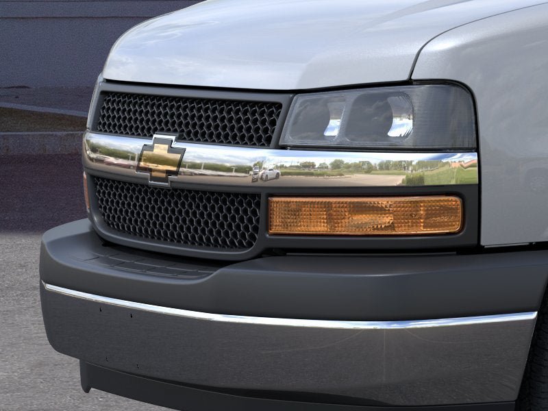 New 2027 Chevrolet Express 2500 w/ Safety Package RWD image 13