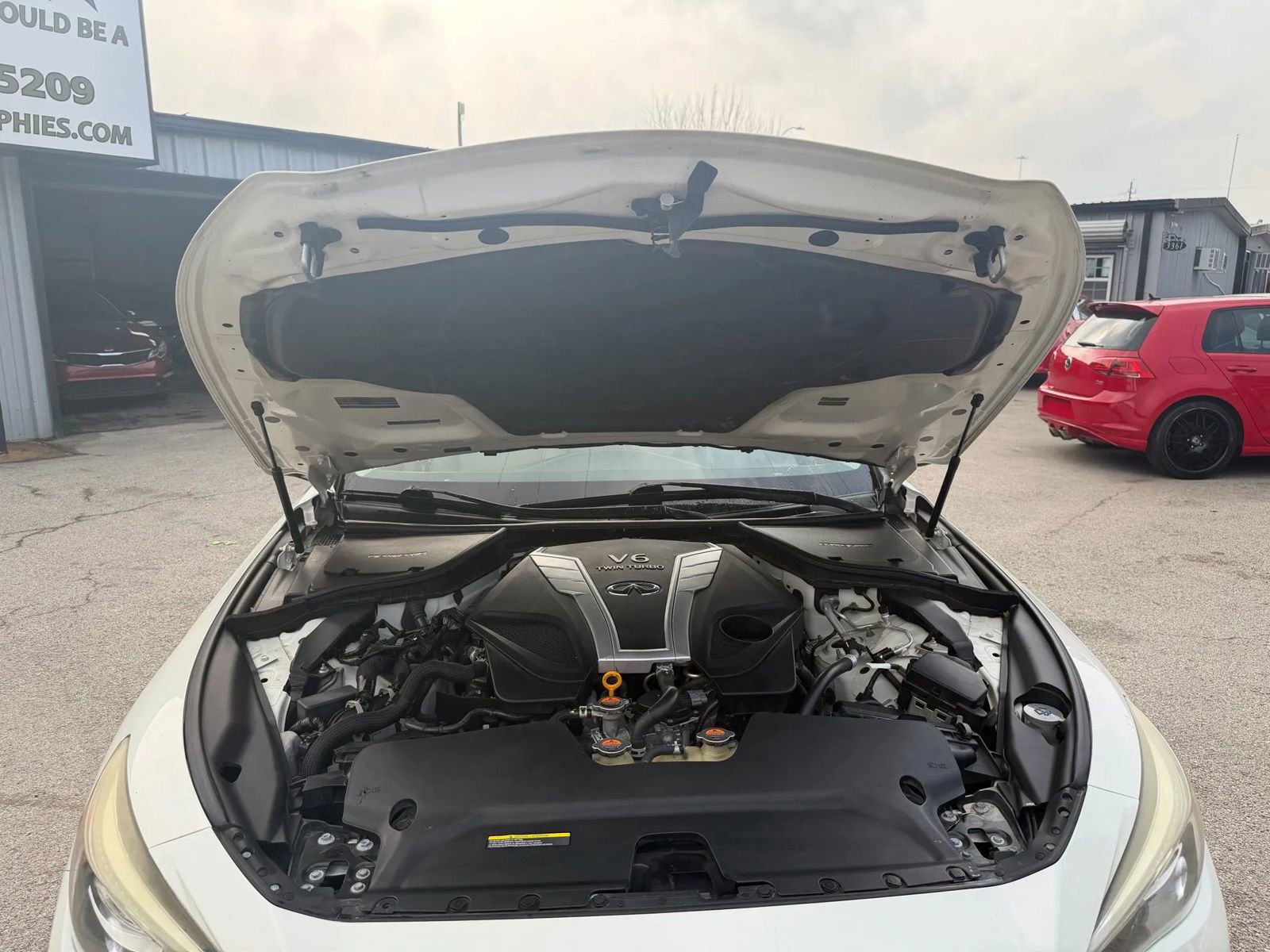 Used 2018 INFINITI Q50 Luxe w/ Essential Package (3.0T Luxe) image 27