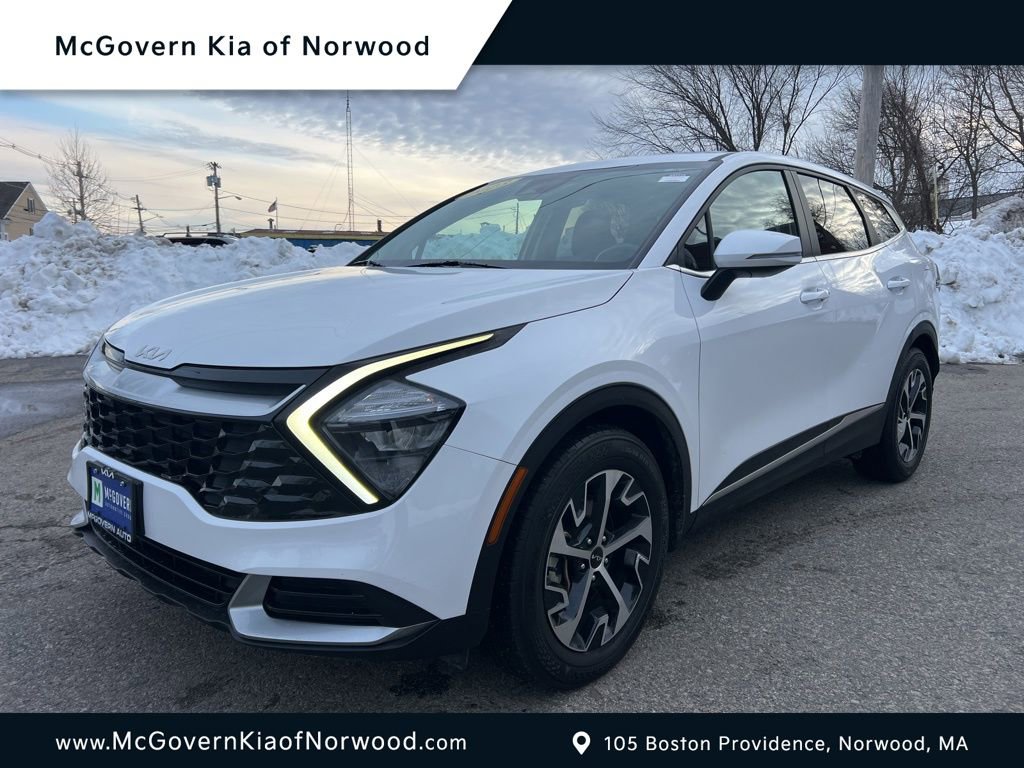 Used 2023 Kia Sportage EX image 1