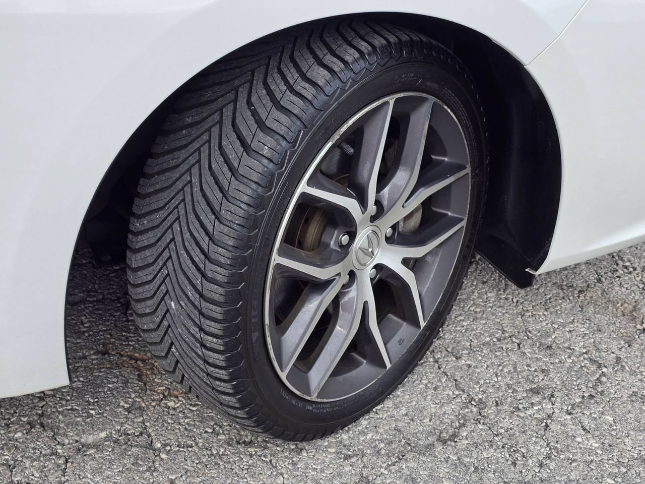 Used 2019 Acura ILX w/ Premium Package FWD image 8