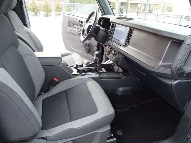 Used 2025 Ford Bronco 2-Door image 12