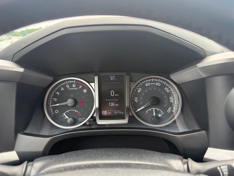Used 2021 Toyota Tacoma SR5 w/ Blackout Package (TMS) AWD/4WD image 12