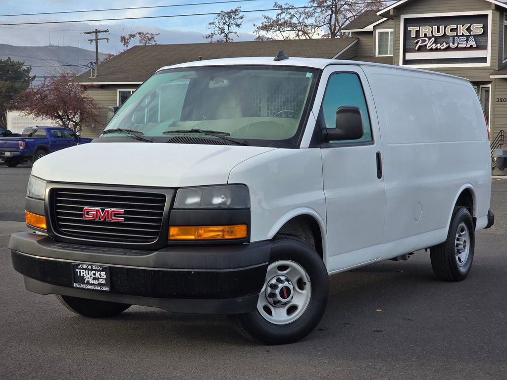 Used 2023 GMC Savana 3500 w/ Driver Convenience Package image 1