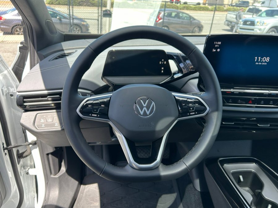 Used 2023 Volkswagen ID.4 Pro S Plus RWD image 18