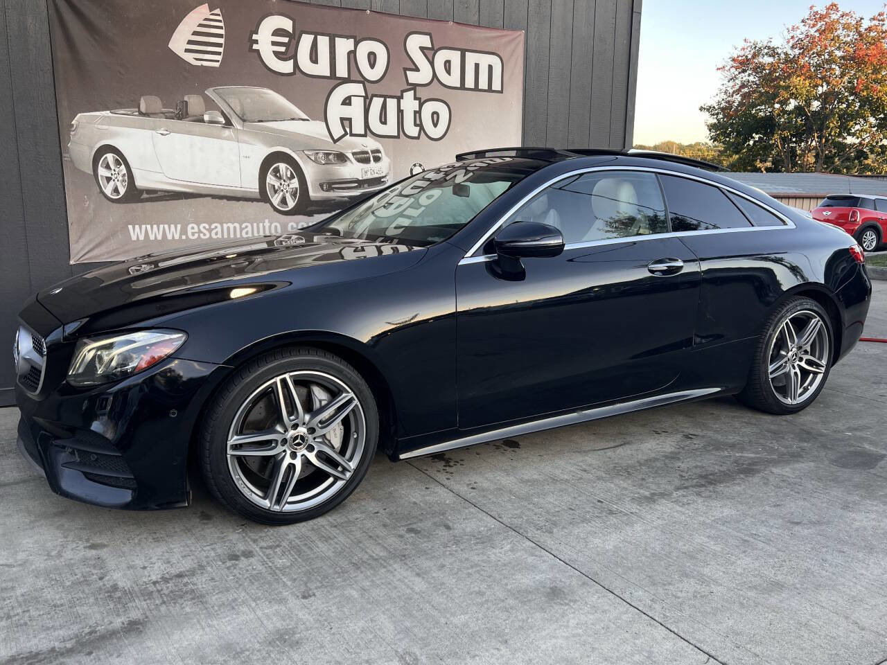 Used 2018 Mercedes-Benz E 400 Coupe image 5