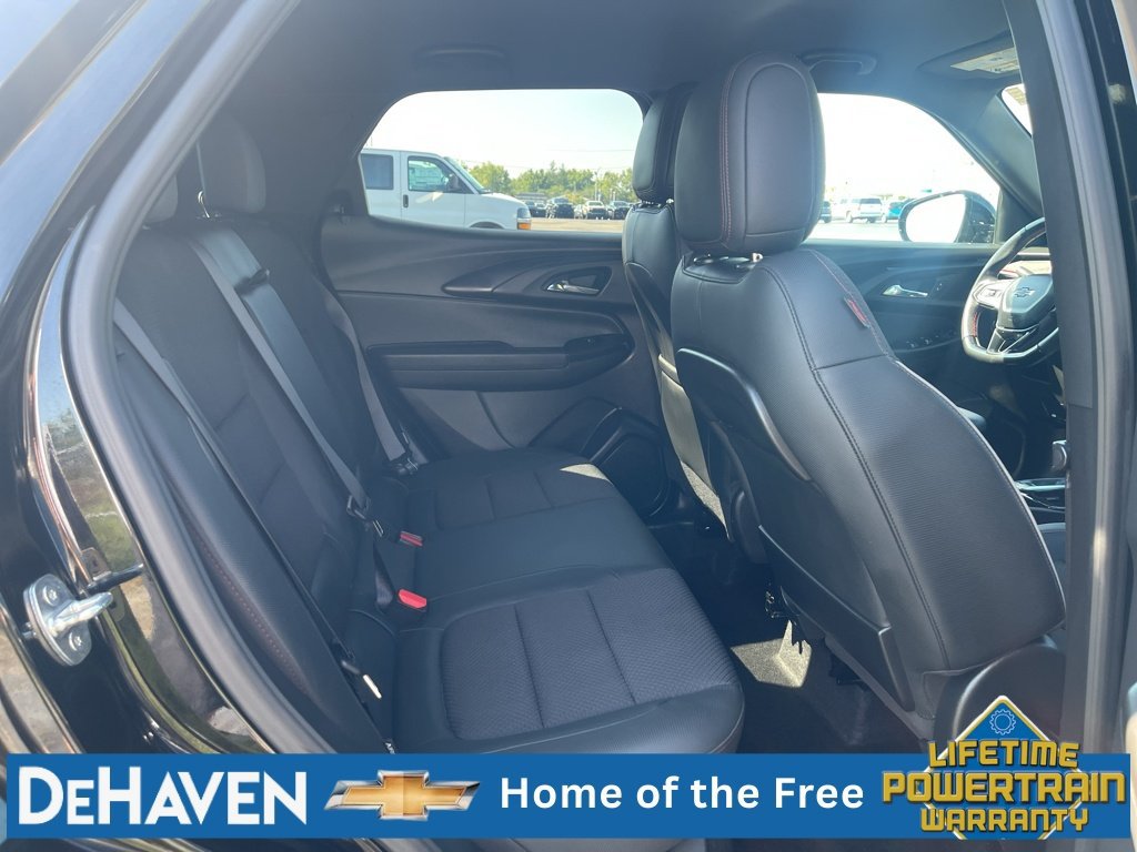 Used 2021 Chevrolet TrailBlazer RS w/ Convenience Package FWD image 26
