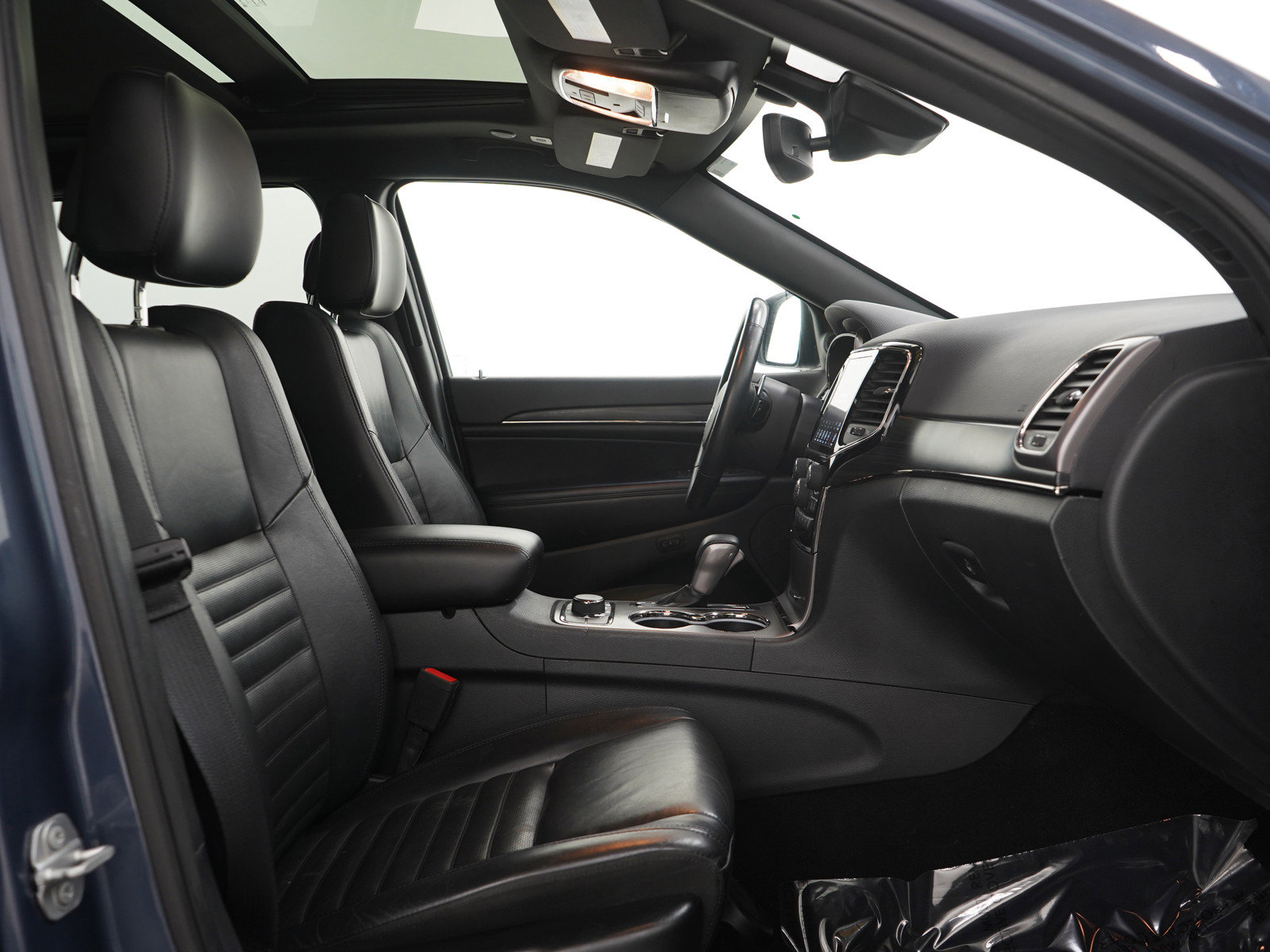 Used 2020 Jeep Grand Cherokee Limited X image 13