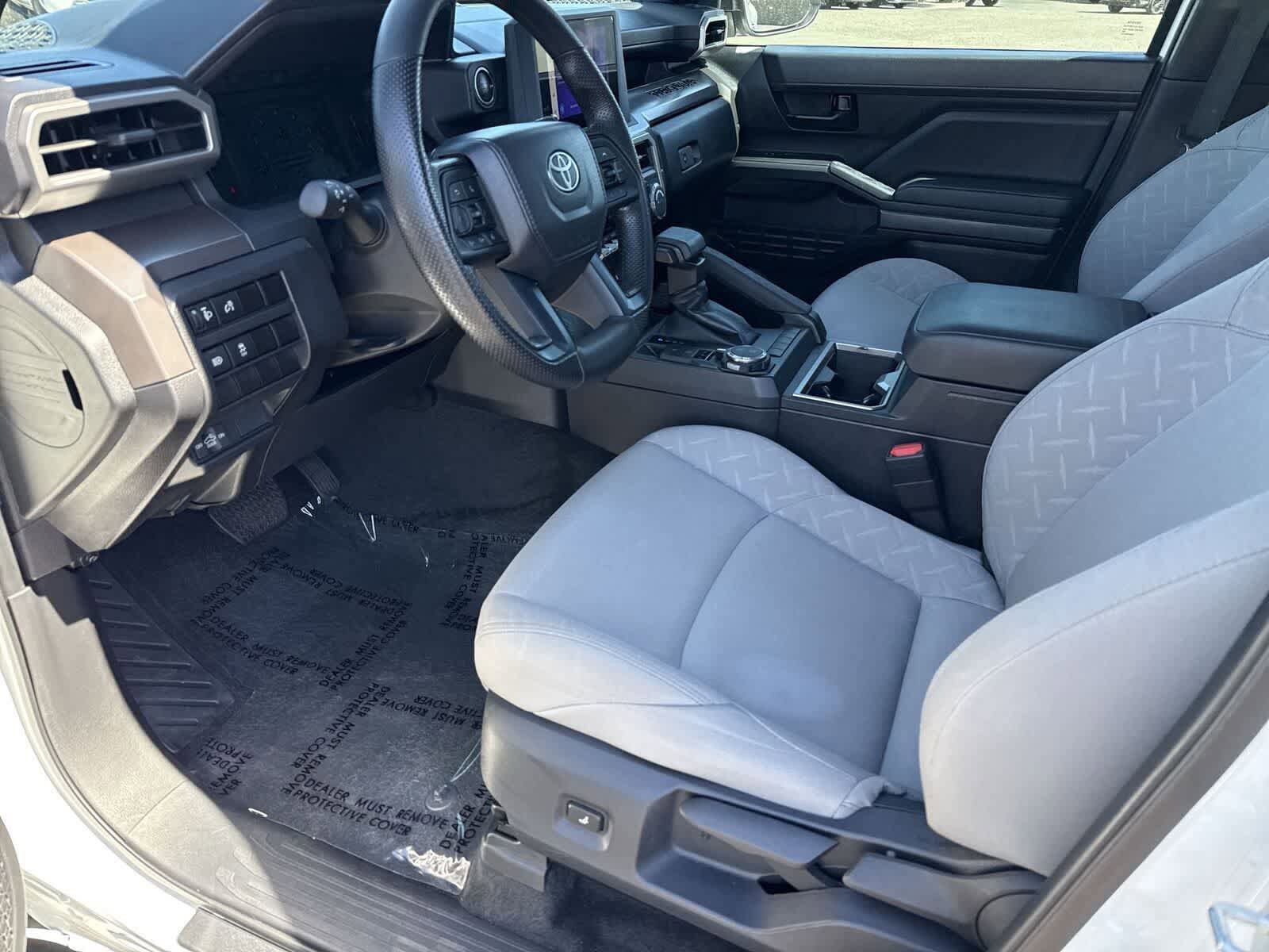 Certified 2024 Toyota Tacoma SR5 AWD/4WD image 16