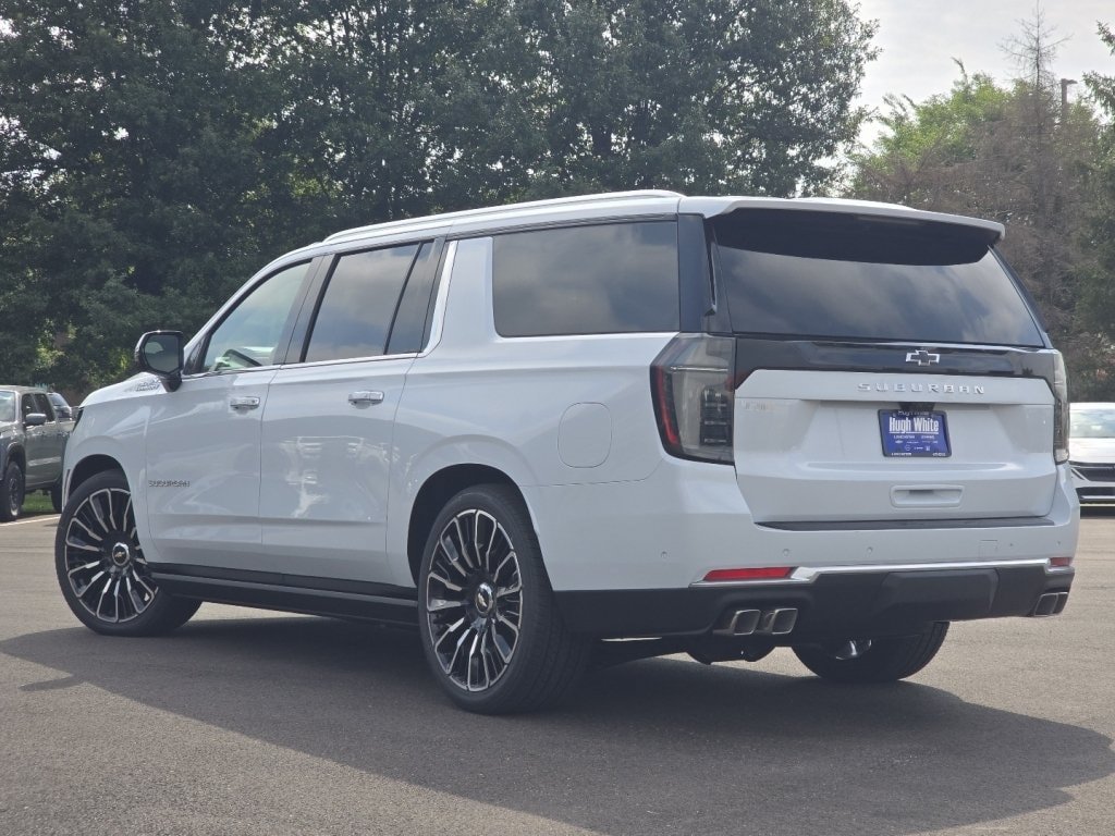 New 2026 Chevrolet Suburban High Country AWD/4WD image 12