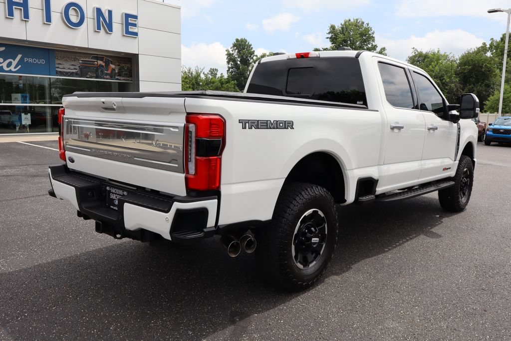 Used 2026 Ford F350 Platinum w/ Platinum Plus Package AWD/4WD image 3