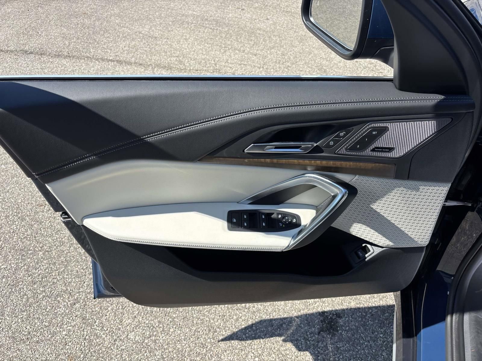 New 2026 BMW X1 xDrive28i w/ Technology Package image 11