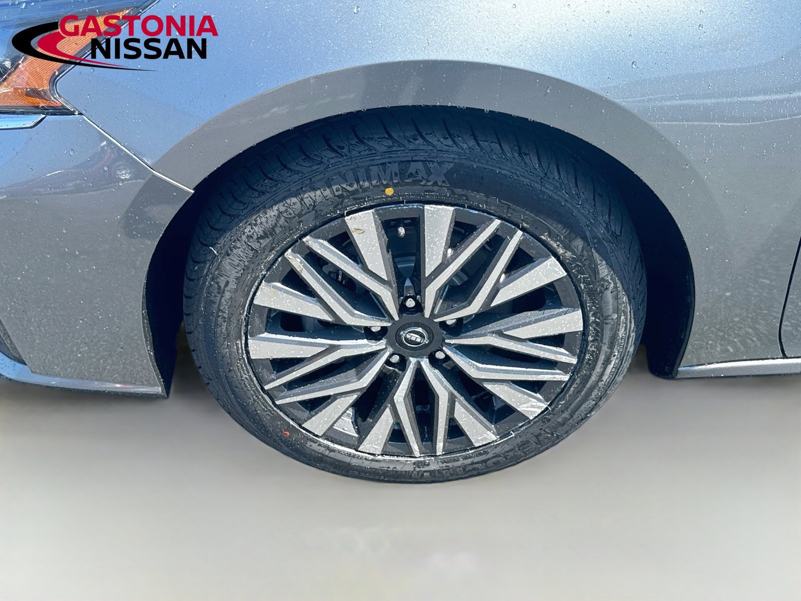 Used 2024 Nissan Altima 2.5 SV FWD image 38