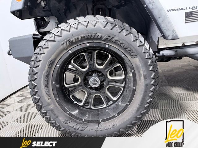 Used 2018 Jeep Wrangler Sport AWD/4WD image 18